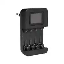 Cargador de pilas Amazon Basics AA/AAA con 4 canales y pantalla digital