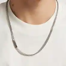 Collar de Cadena Calvin Klein ICONIC ID en Acero Inoxidable con un Charm