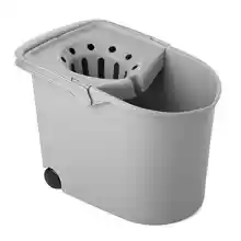 Cubo de Fregona con Ruedas Tatay