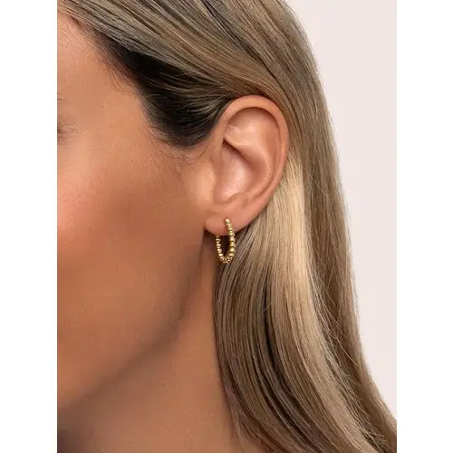 Pendientes Dana Dots de Acero con Acabado en Baño Oro de 18Kt. SINGULARU